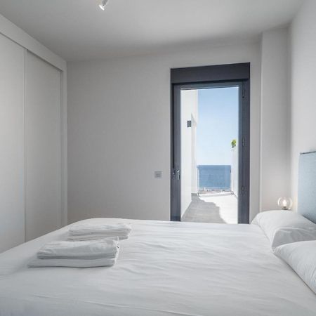 Blue Suite 2389 Sea Views Манилва Экстерьер фото