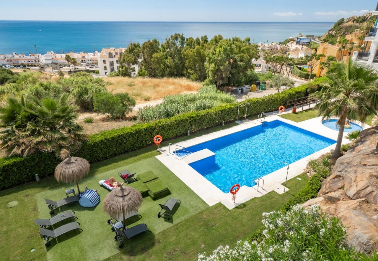 Blue Suite 2389 Sea Views Манилва Экстерьер фото